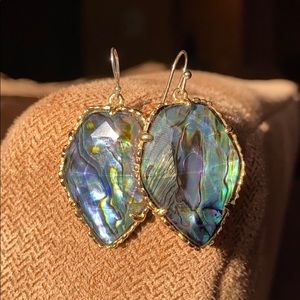 Kendra Scott earrings!